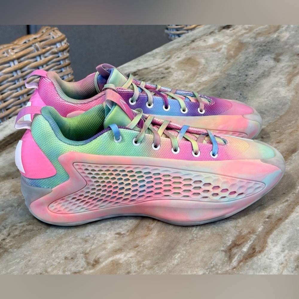ADIDAS Anthony Edward’s 1 Low basketball shoes- Size 6.5 - Picture 2 of 10